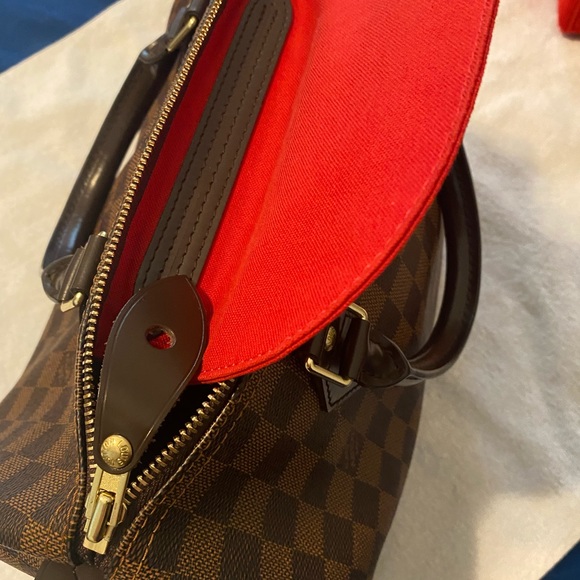 LOUIS VUITTON DAMIER EBENE PATTERN SPEEDY 30 - Picture 5 of 14